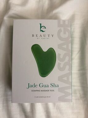 New in box - Jade Gua Shaw